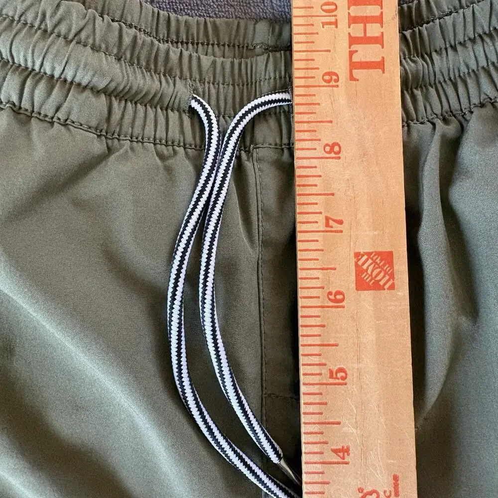 Rhythm Classic Stretch Beach Shorts Men’s Size 28 Green Minimalist Beach